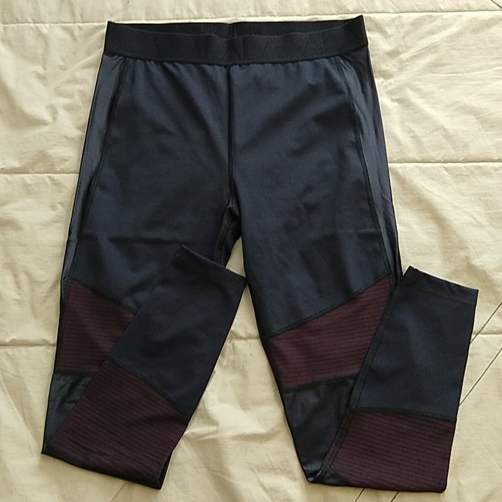 Alala Colorblock Legging